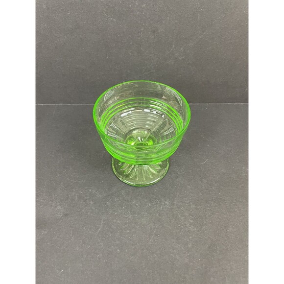 Set Of 3 Vintage Green Uranium Depression Glass 1 Square Plate & 2 Sherbet Cups - Picture 16 of 16